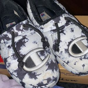 White and galaxy champion slides